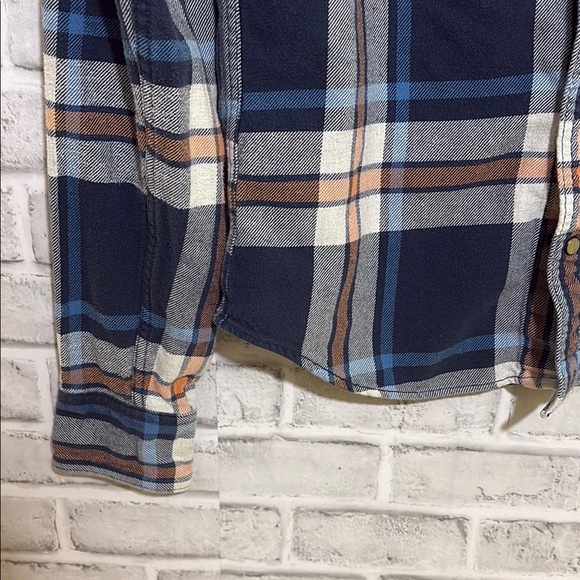 Hollister button-down flannel shirt, men's size LG, orange & blue, snap buttons - Picture 7 of 7